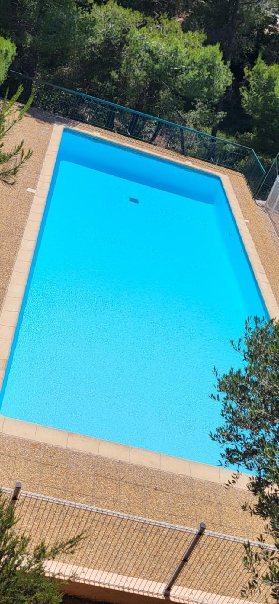 Appartement En Residence Avec Piscine Bandol Bagian luar foto